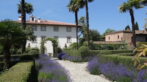 Entrada de la propiedad