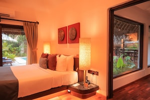 Vila luxo, piscina particular | 1 quarto, roupas de cama premium, frigobar, cofres nos quartos