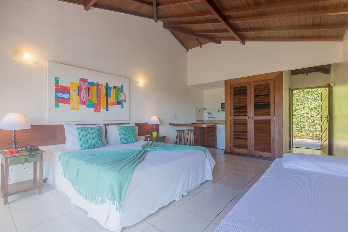 Caja de seguridad en la habitación, cortinas blackout y cunas gratuitas