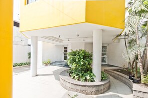 Entrée de l’hébergement