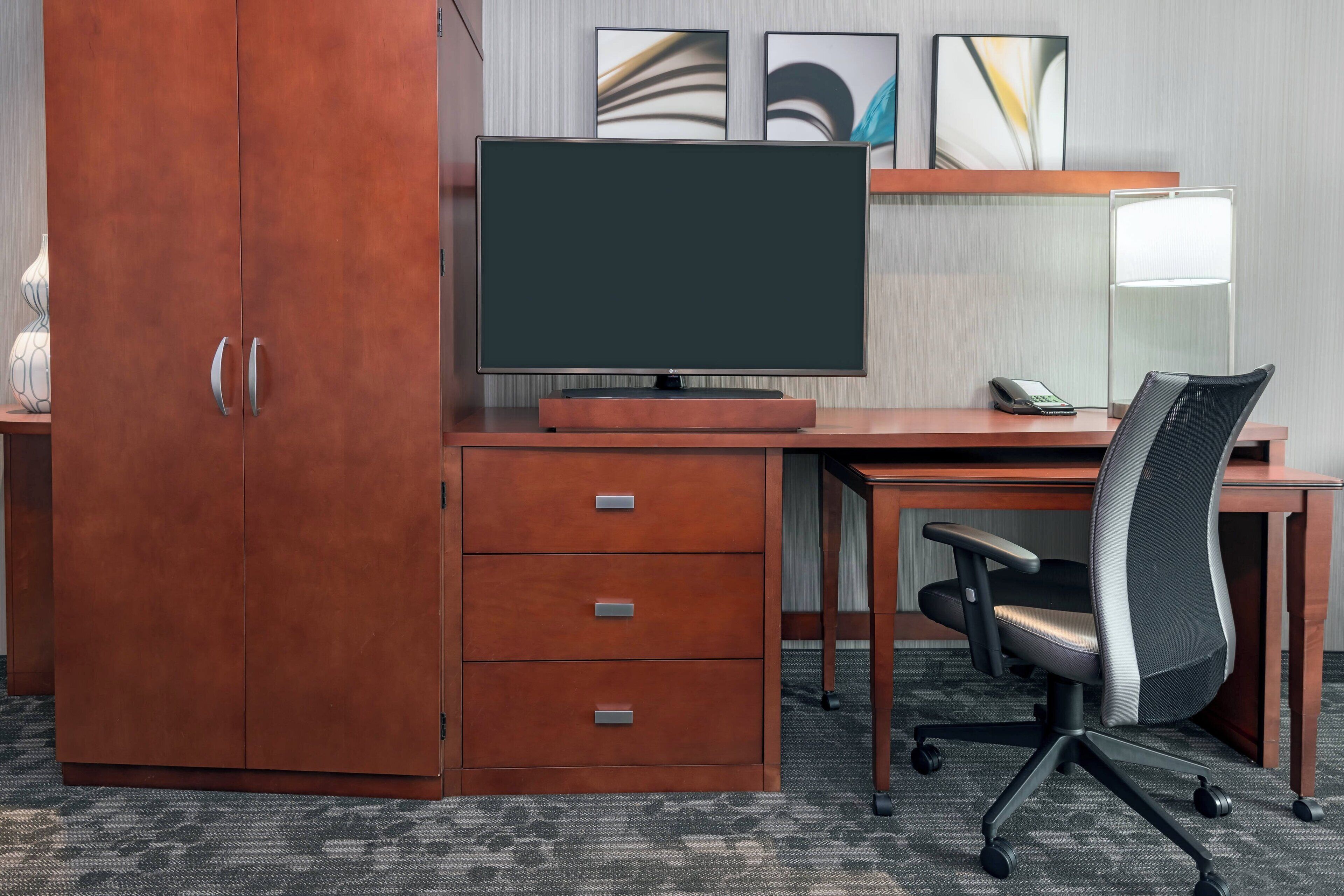 in-room safe, desk, laptop workspace, blackout curtains