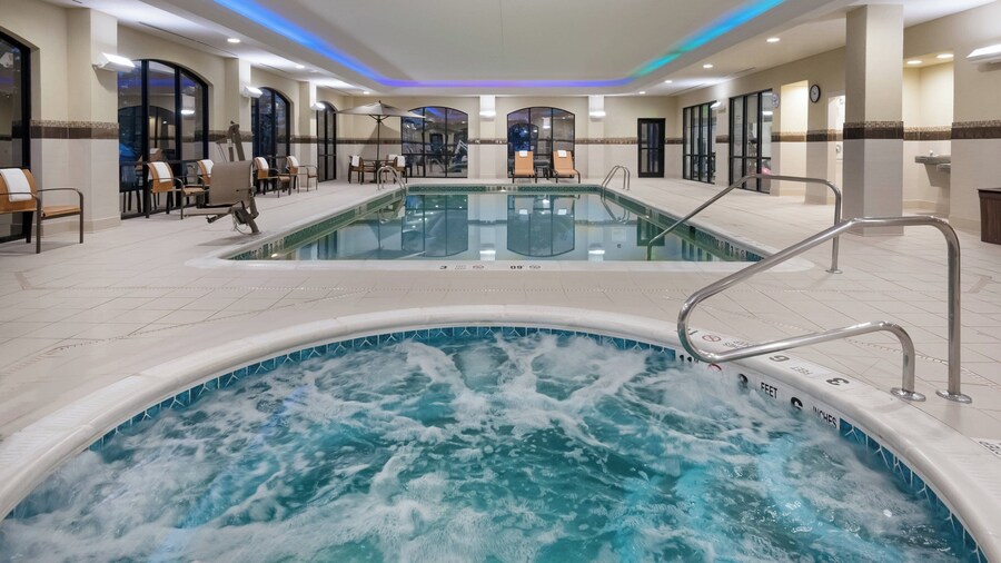 Courtyard Buffalo Airport