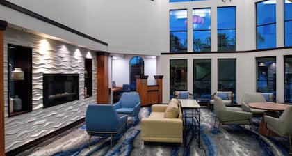 Fairfield Inn & Suites Santa Cruz - Capitola