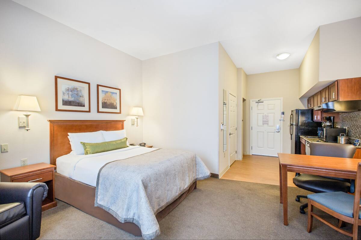 Coffres-forts dans les chambres, bureau