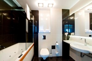 Hair dryer - Hotel Symfonia (Osjakow)