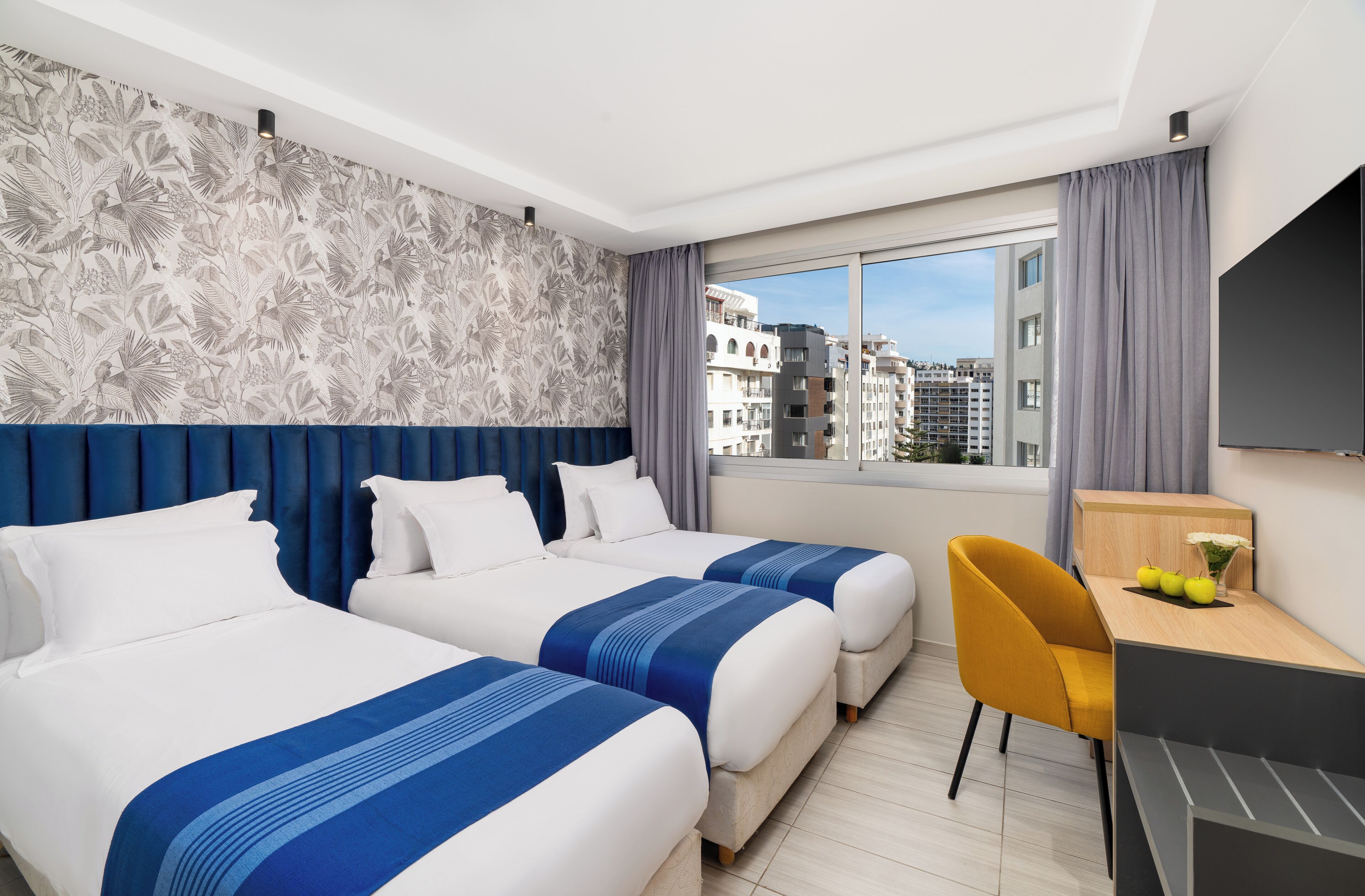 Superior Triple Room | Draps italiens Frette, literie de qualité supérieure, minibar