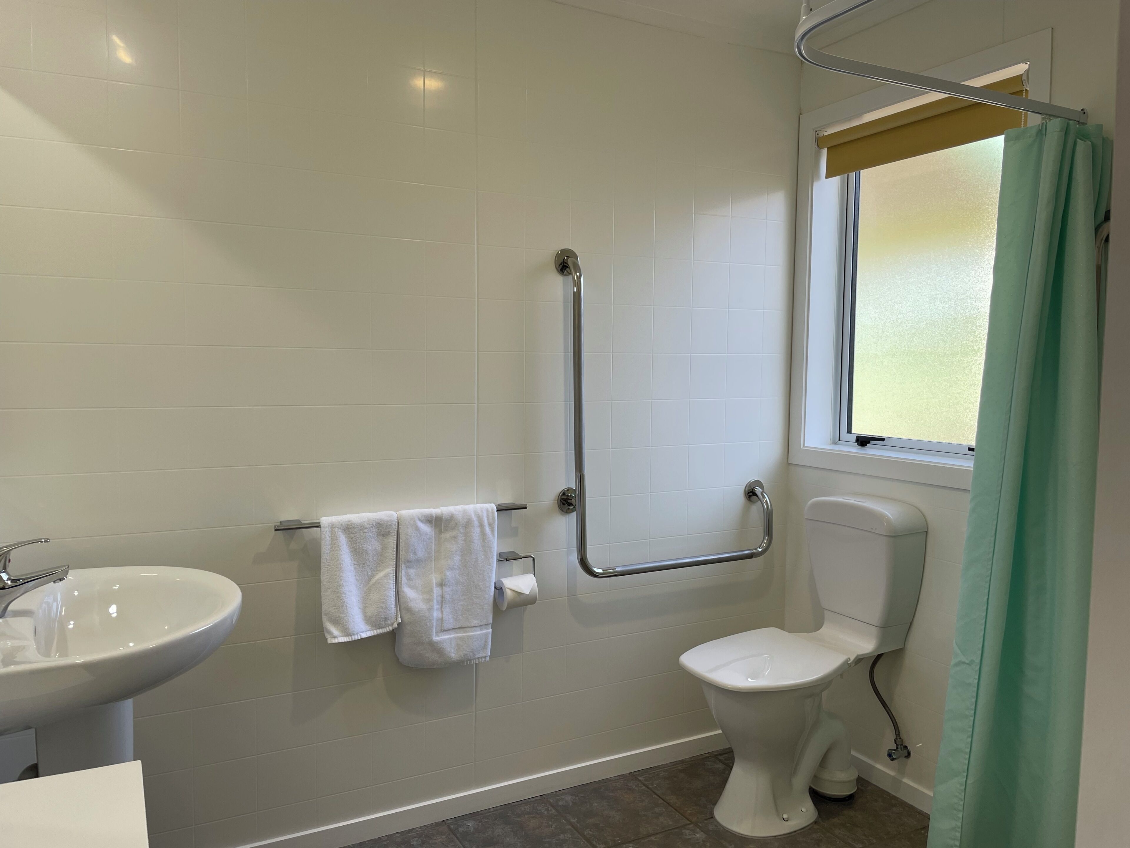 Chambre Standard avec lits jumeaux, vue sur la colline | Literie de qualité, lit avec matelas Select Comfort
