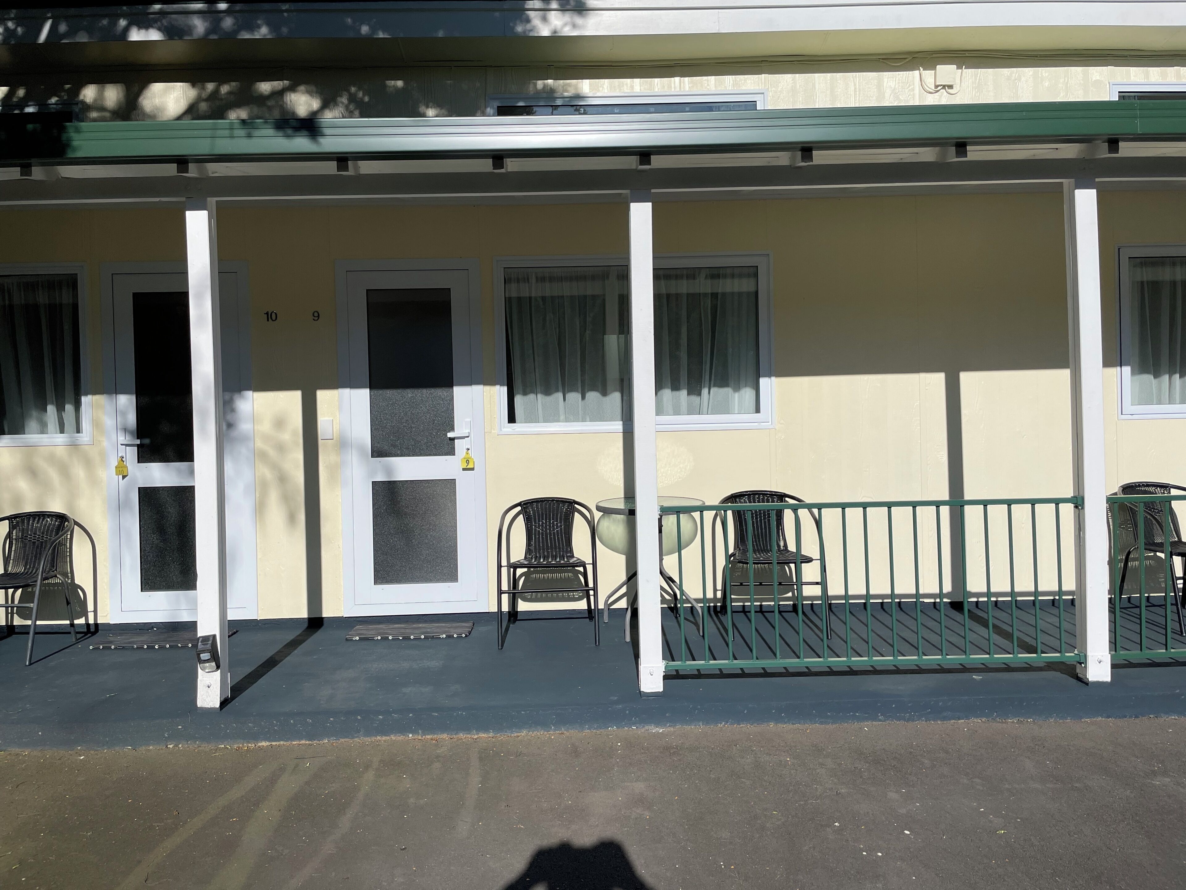 Comfort Double or Twin Room | Soundproofing, iron/ironing board (on request), WiFi, bed sheets