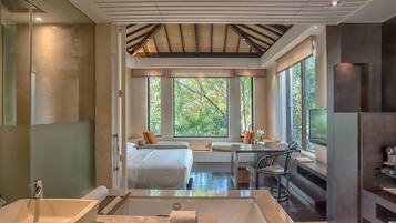 1 King Bed Garden View | 1 bedroom, premium bedding, minibar, in-room safe