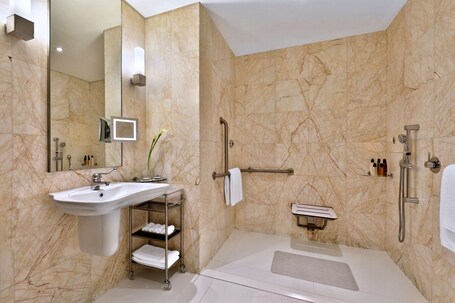 Conrad Abu Dhabi Etihad Towers - Image 164