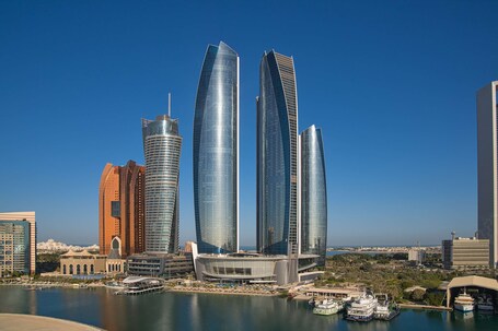 Conrad Abu Dhabi Etihad Towers - Image 35
