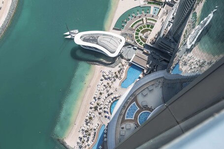 Conrad Abu Dhabi Etihad Towers - Image 21