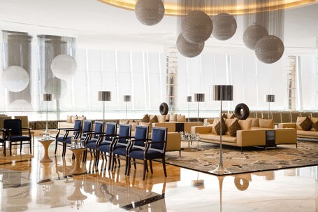 Conrad Abu Dhabi Etihad Towers - Image 30