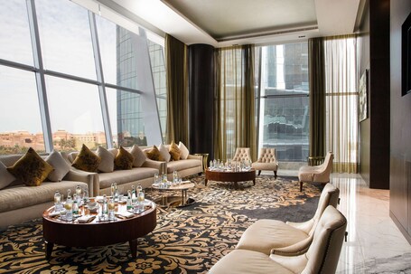 Conrad Abu Dhabi Etihad Towers - Image 39