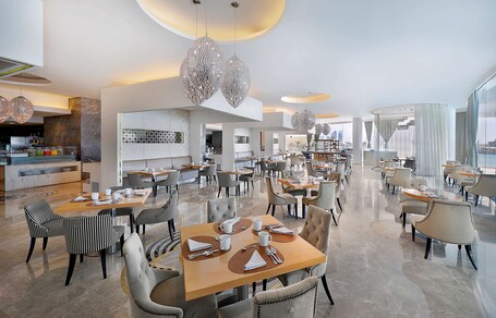 Conrad Abu Dhabi Etihad Towers - Image 203