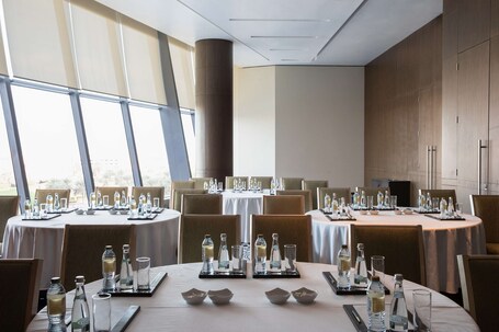 Conrad Abu Dhabi Etihad Towers - Image 109