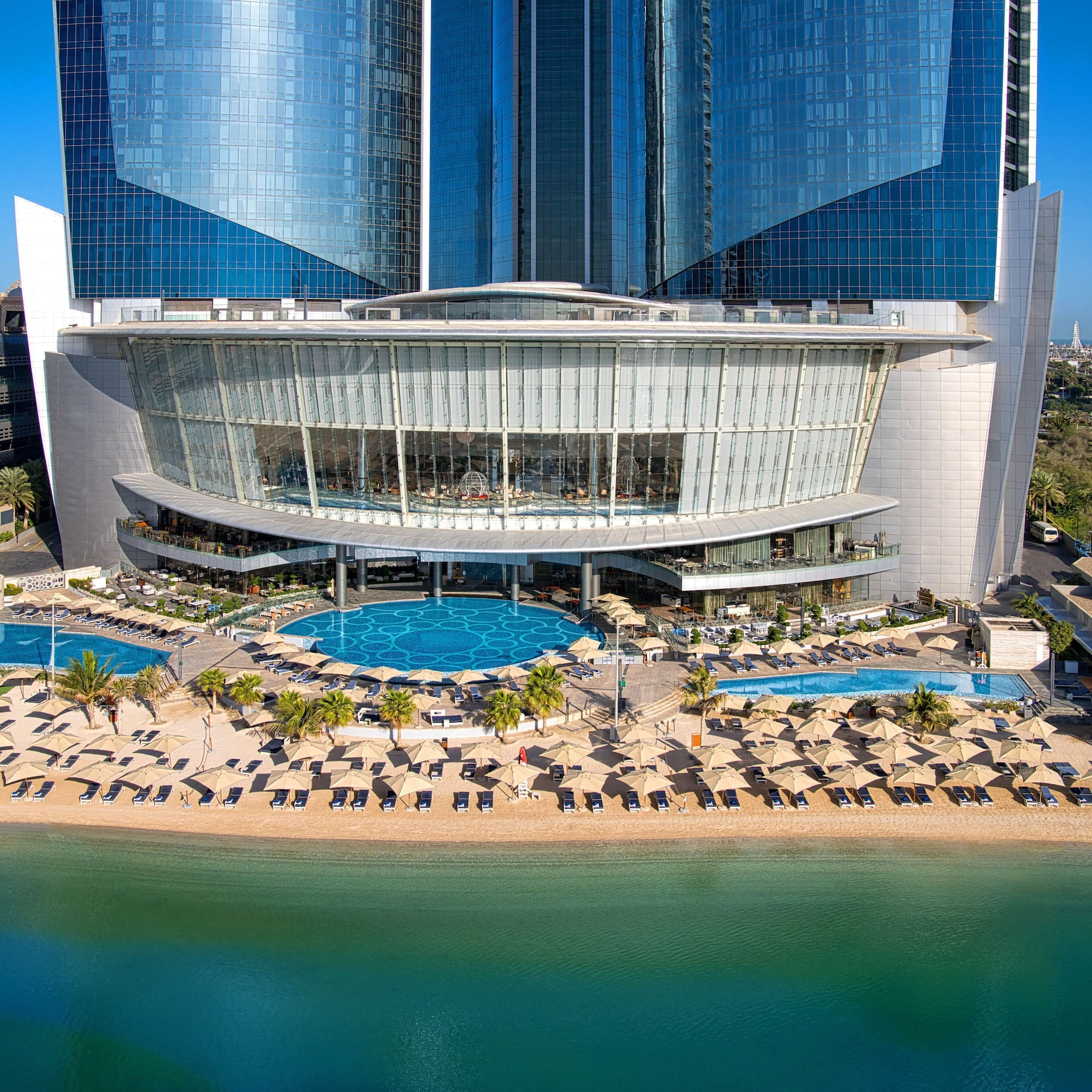 Private beach, sun-loungers, beach umbrellas, beach towels