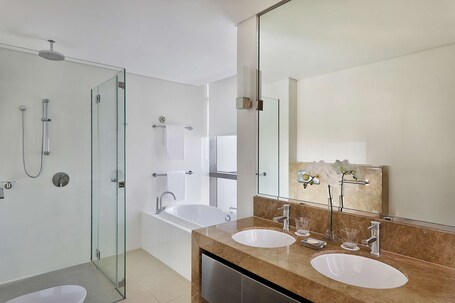 Conrad Abu Dhabi Etihad Towers - Image 199