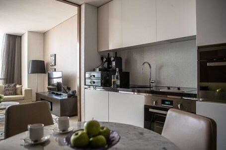 Conrad Abu Dhabi Etihad Towers - Image 41