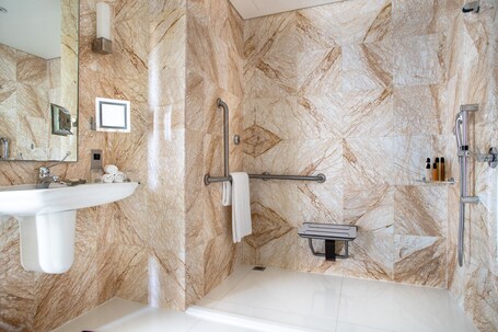 Conrad Abu Dhabi Etihad Towers - Image 200