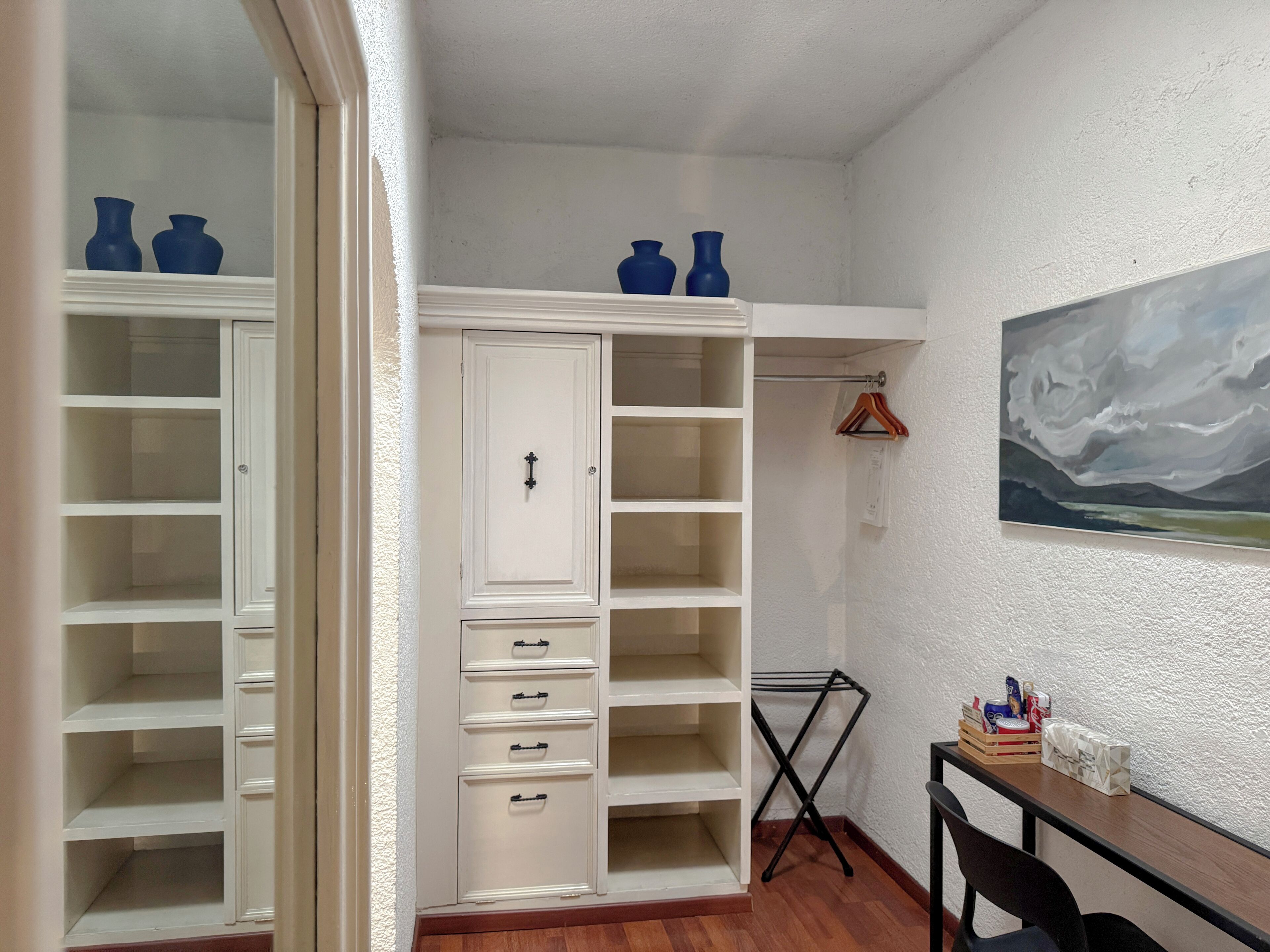 standard room, 1 double bed | 1 bedroom, minibar, in-room safe, individually decorated