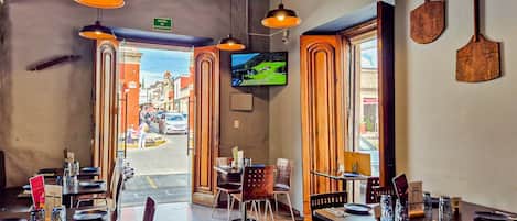 Déjeuner et souper servis sur place