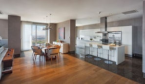 Penthouse, 4 Bedrooms | In-room safe, individually furnished, desk, blackout curtains - Fraser Place Anthill Istanbul (Istanbul)