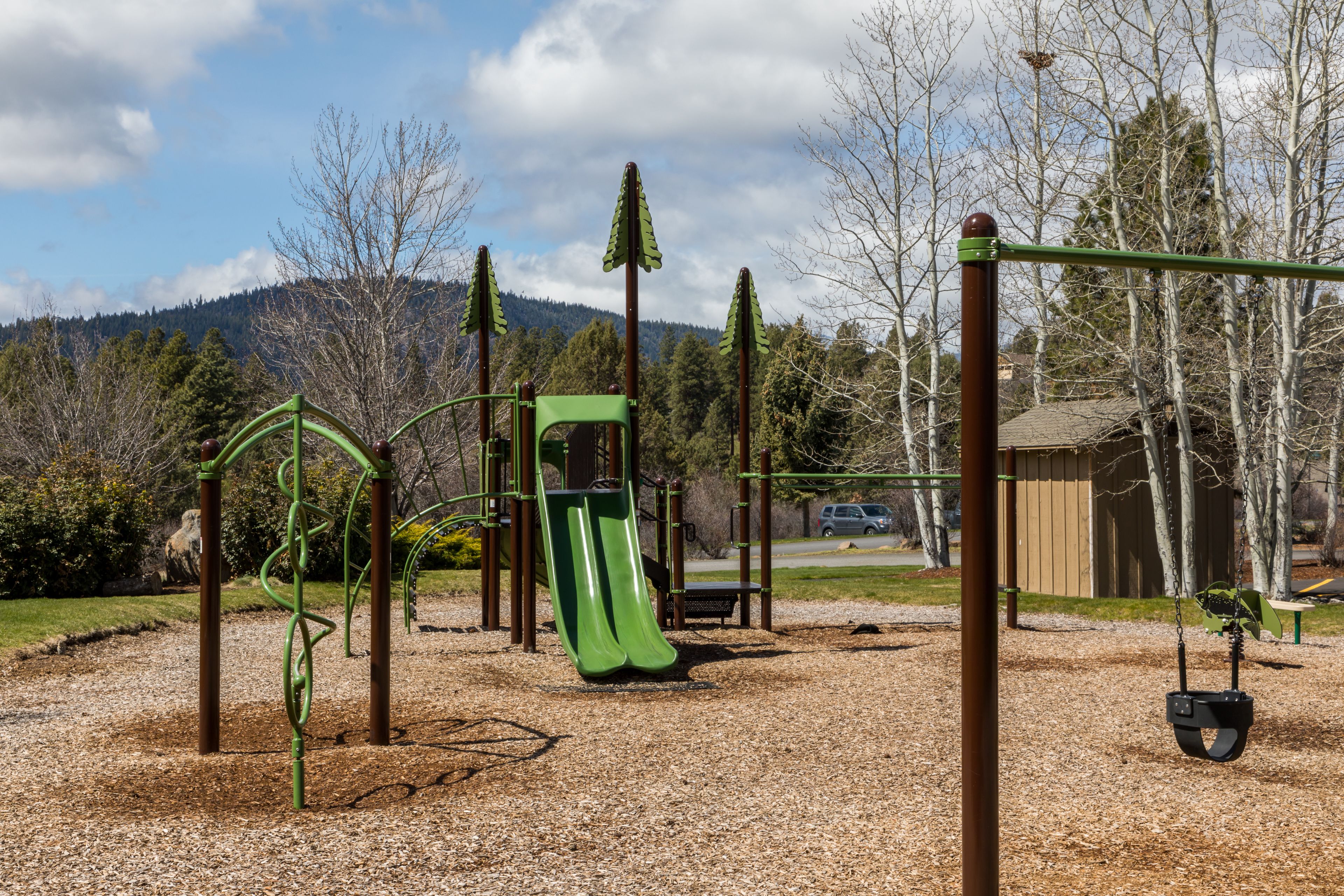 children’s play area – outdoor