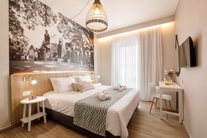 Deluxe Room | Blackout drapes, free WiFi, bed sheets