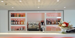 Bar (on property) - ibis Lyon Est Chaponnay (Chaponnay)