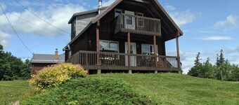 Smith Rock Chalets & Retreat