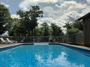 Außenpool, beheizter Pool