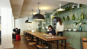 Interior - Metropol (Madrid)