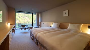 In-room safe, free WiFi, bed sheets