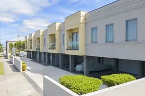 Exterior - Quest Portland (Portland)