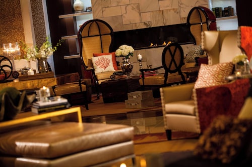 Renaissance Baton Rouge Hotel