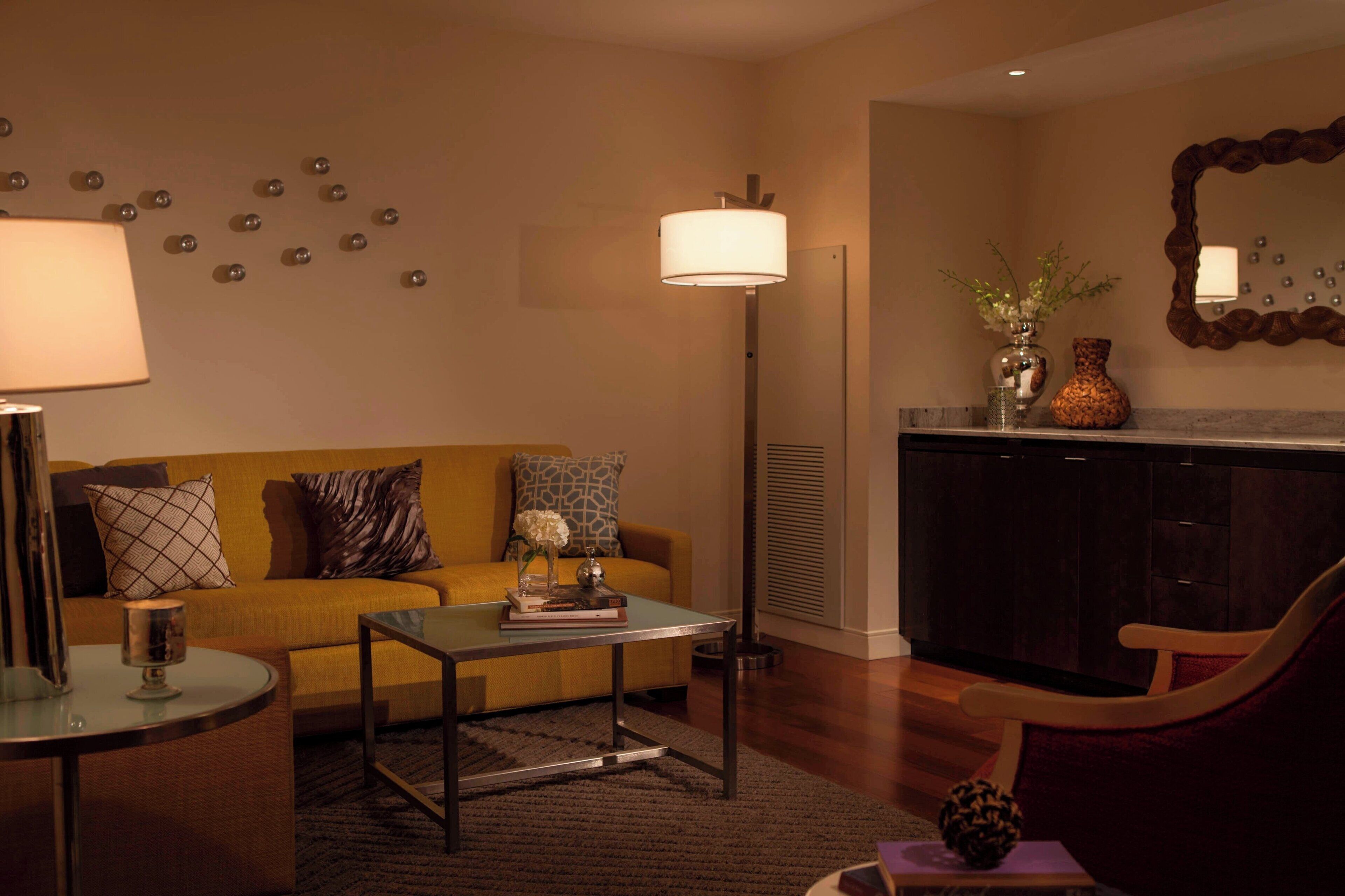 37-inch smart tv with cable channels, tv, netflix