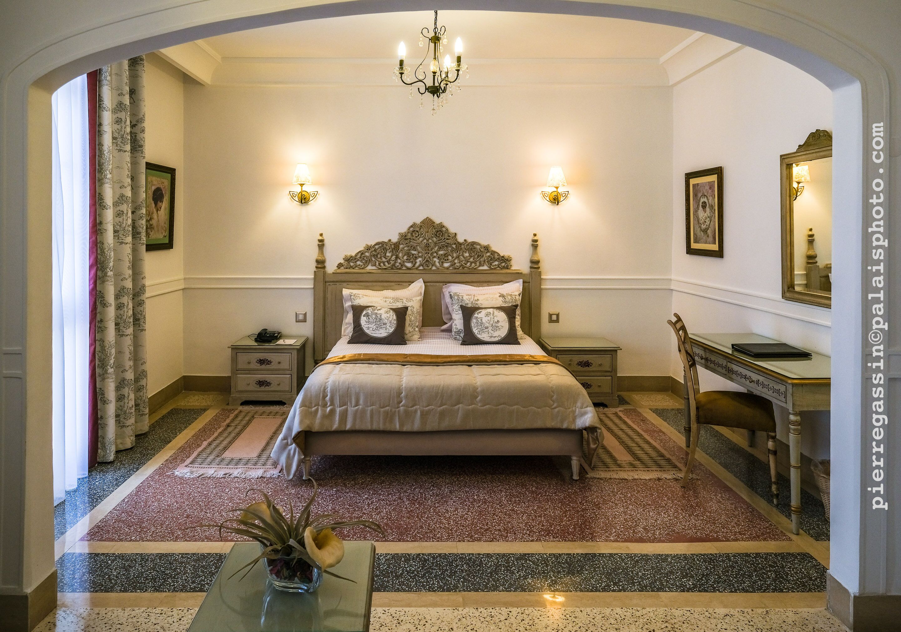 Photo - Majestic Hotel