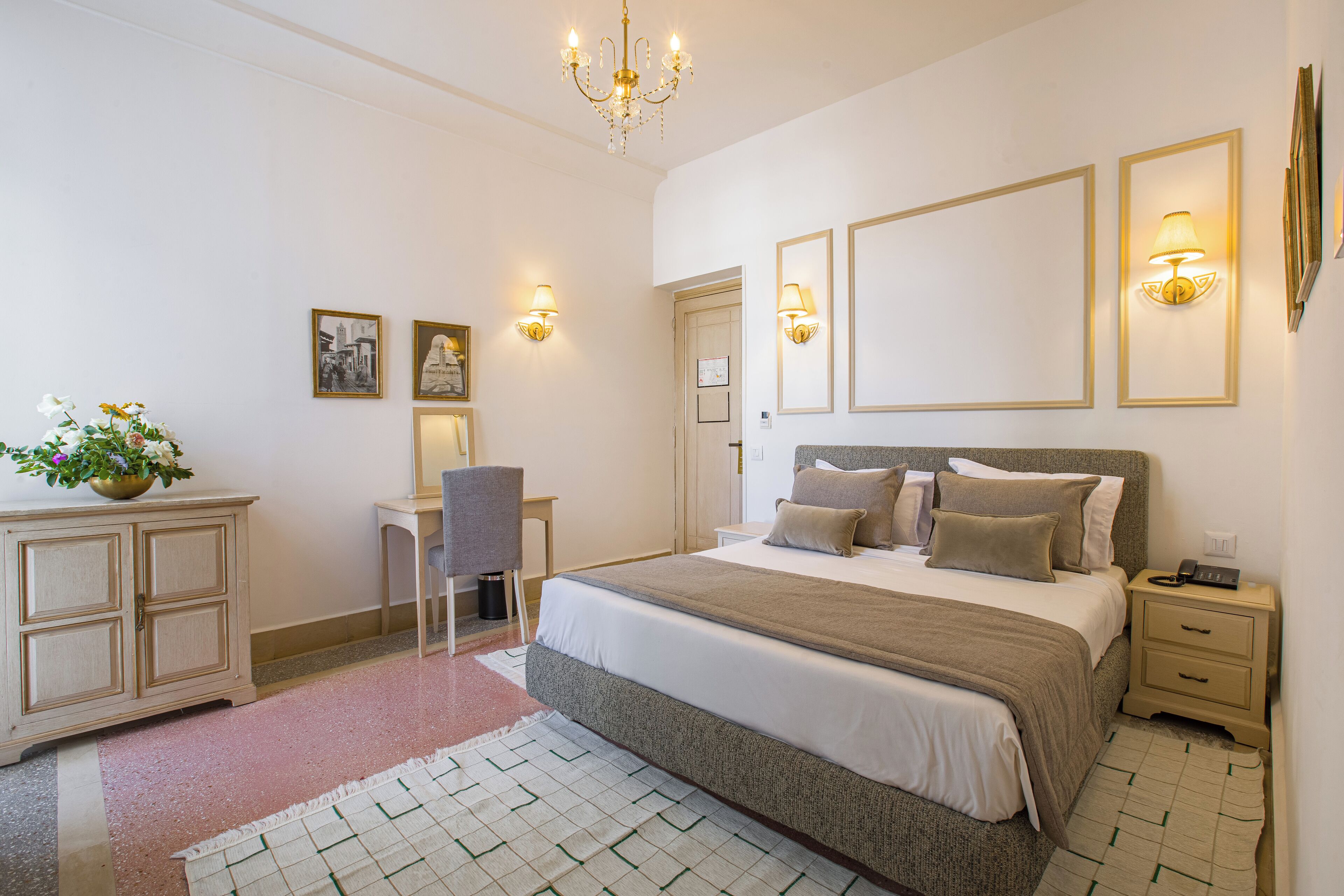 スタンダード シングルルーム | 高級寝具、ミニバー、セーフティボックス (室内)、デスク