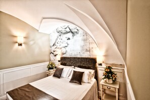 Minibar, in-room safe, desk, blackout drapes - Casa Isabella Exclusive Hotel (Mottola)