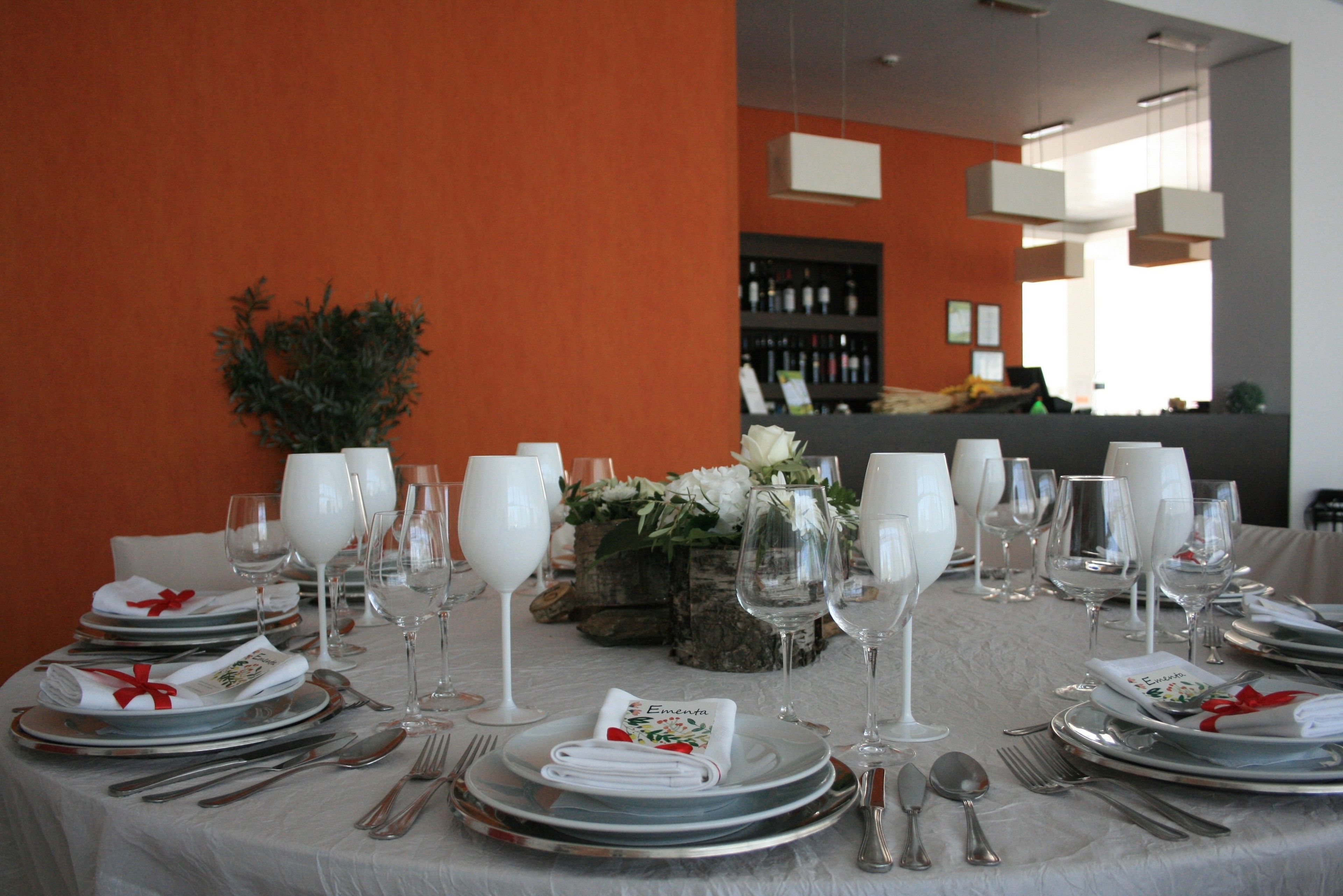 breakfast, lunch, dinner served; regional cuisine