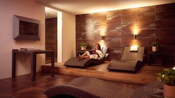 Sauna, hammam, 1 salle de soins, massages