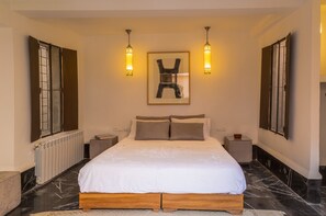 Deluxe-Suite | Hochwertige Bettwaren, Pillowtop-Betten, Zimmersafe