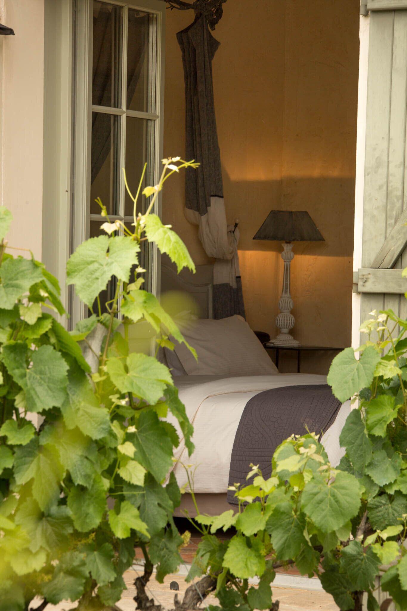 Chambre Double (Saint Cirquoise) | Coffres-forts dans les chambres, Wi-Fi gratuit, draps fournis