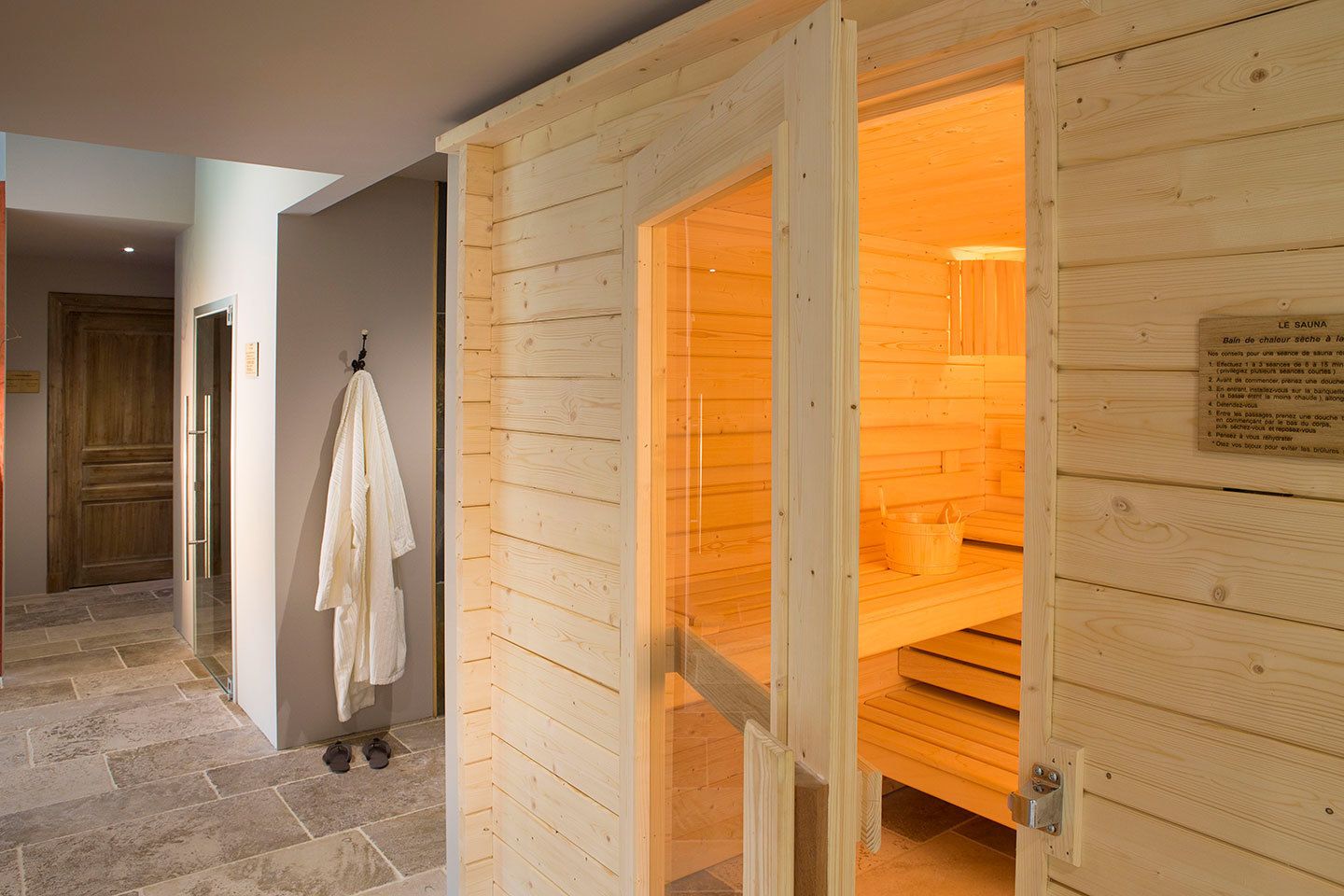 sauna, steam room, body treatments, body wraps, facials