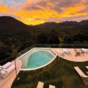 2 outdoor pools, pool umbrellas - Le Siramat (Petrópolis)