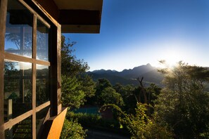 منظر من الجو على ارتفاع عالٍ