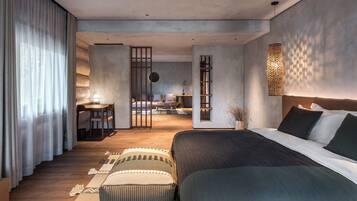 Hypo-allergenic bedding, free minibar items, in-room safe