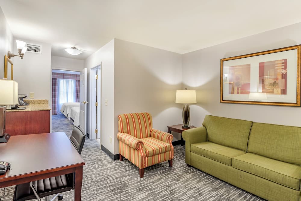 luxury hotels in Petersburg, Va