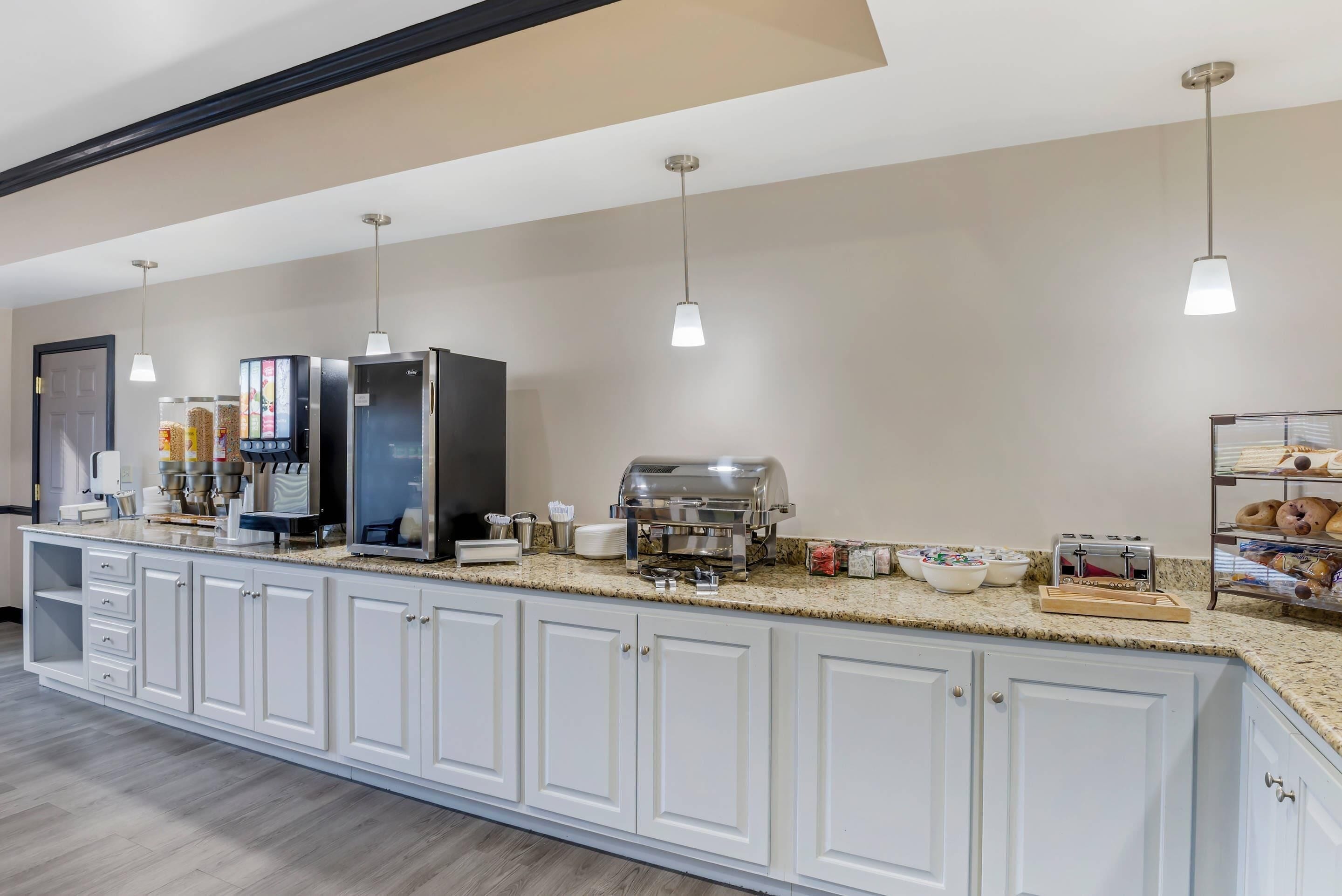 Desayuno completo incluido todos los días